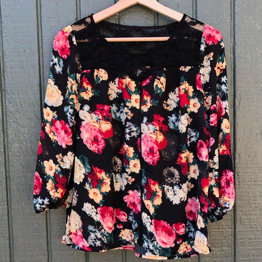 Skies are Blue blouse